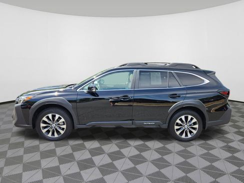 Certified 2025 Subaru Outback Limited AWD/4WD image 5