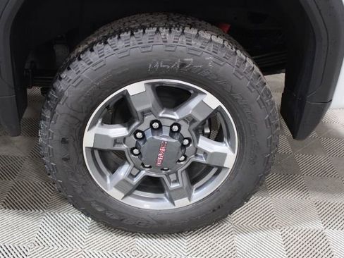 New 2026 GMC Sierra 2500 SLT w/ SLT Premium Package image 41