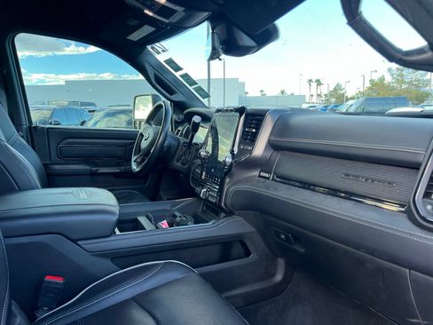 Used 2023 RAM 2500 Limited AWD/4WD image 25