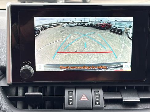 Used 2024 Toyota RAV4 Adventure image 24