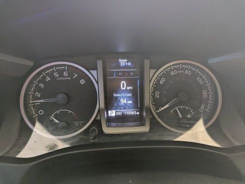 Used 2020 Toyota Tacoma SR5 w/ Technology Package image 21