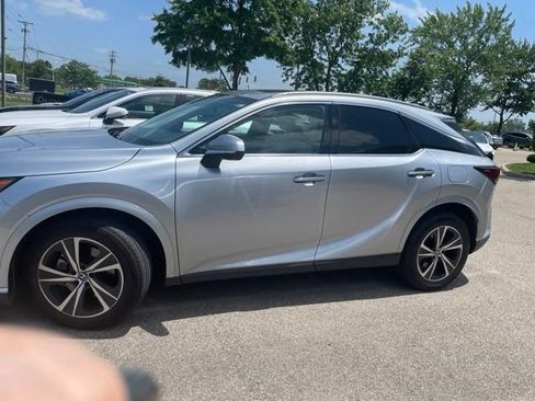 Used 2024 Lexus RX 350 Premium w/ Convenience Package AWD/4WD image 3