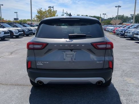 Used 2024 Ford Escape Active AWD/4WD image 7
