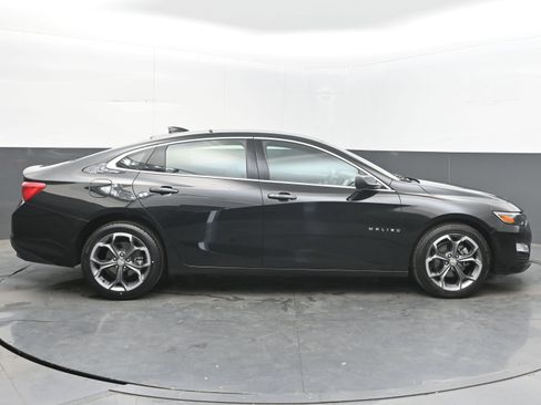 Used 2024 Chevrolet Malibu LT FWD image 10