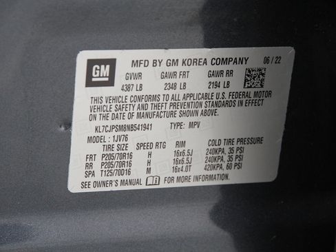 Certified 2022 Chevrolet Trax LT w/ LT Convenience Package image 19