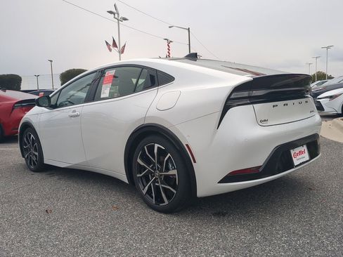 New 2026 Toyota Prius Plug-In Hybrid image 15