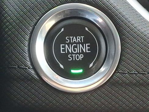 Used 2025 Chevrolet TrailBlazer LS w/ LS Convenience Package image 23