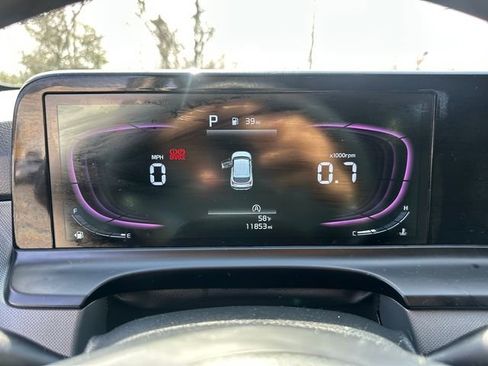 Used 2024 Kia Seltos LX image 31