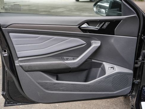 New 2026 Volkswagen Jetta SEL FWD image 24