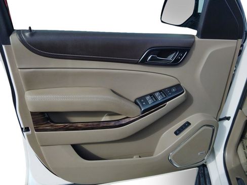 Used 2020 GMC Yukon SLT w/ Open Road Package image 11