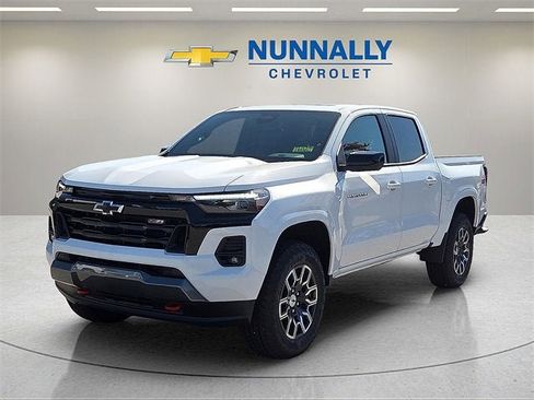 New 2026 Chevrolet Colorado Z71 image 1