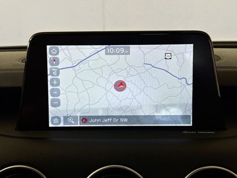 Used 2018 Kia Stinger GT2 RWD image 13