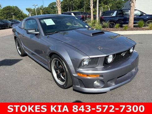 Used 2006 Ford Mustang GT Premium RWD image 3
