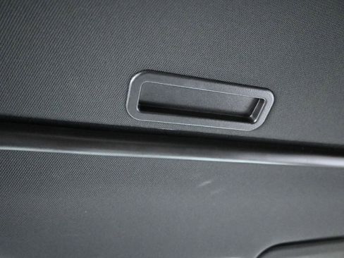 Used 2020 Chevrolet Camaro LT image 39