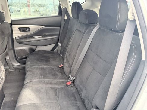 Certified 2018 Nissan Murano SV image 19