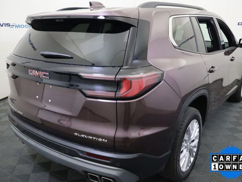 Used 2026 GMC Acadia Elevation w/ Elevation Premium Package AWD/4WD image 6