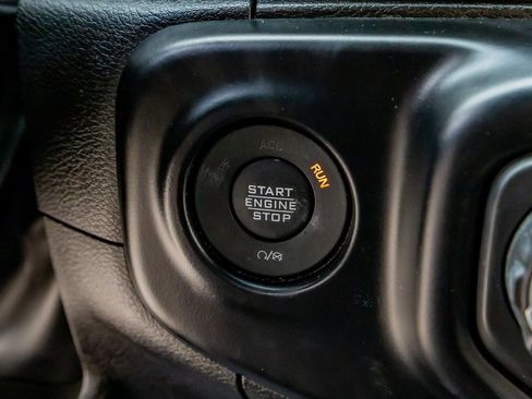 Used 2022 Jeep Wrangler Unlimited Sport image 22