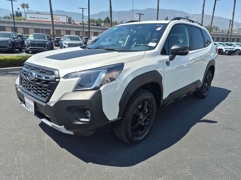 Used 2025 Subaru Forester Wilderness AWD/4WD image 2