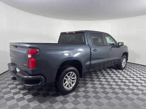Used 2021 Chevrolet Silverado 1500 RST image 2