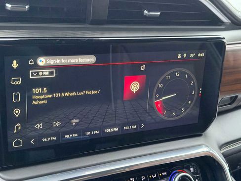 Used 2024 GMC Sierra 1500 Denali Ultimate image 30