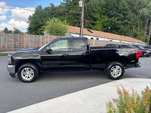 Used 2019 Chevrolet Silverado 1500 LT w/ All Star Edition AWD/4WD image 4