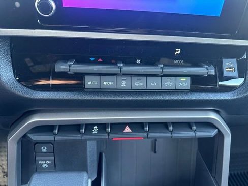 New 2026 Toyota Tundra SR5 w/ SR5 Convenience Package image 15