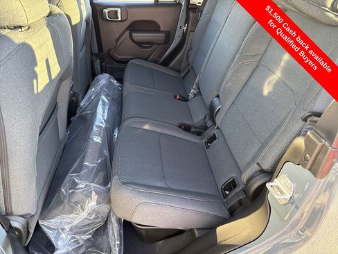 New 2026 Jeep Gladiator Sport image 15