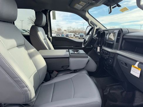 New 2026 Ford F550 4x4 SuperCab Super Duty image 10