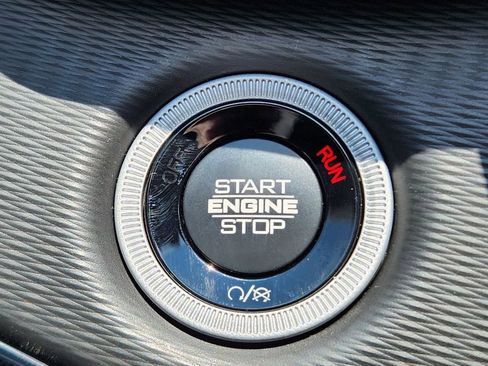 New 2025 Jeep Grand Cherokee L Laredo w/ Luxury Tech Group I image 16