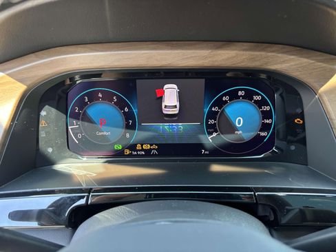 New 2026 Volkswagen Atlas SE image 16