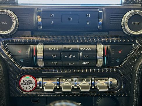 Used 2017 Ford Mustang GT Premium image 19