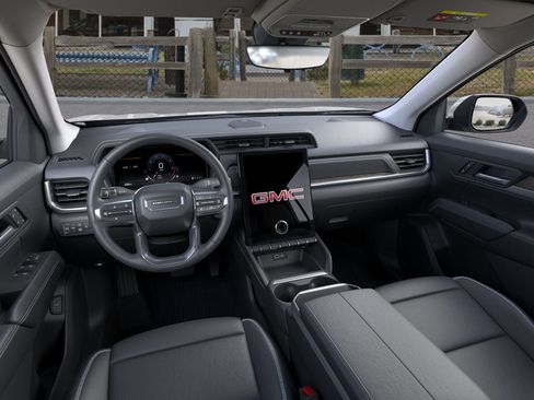 New 2026 GMC Terrain Denali w/ LPO, Floor Liner Package image 15