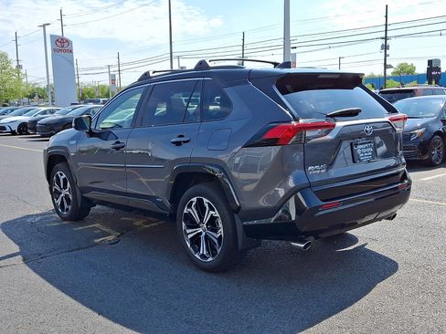 Used 2023 Toyota RAV4 XSE w/ Weather Package AWD/4WD image 4