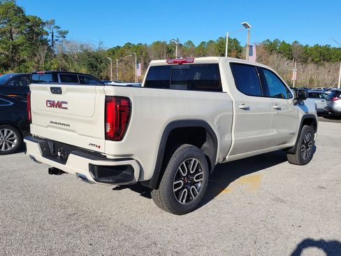 New 2026 GMC Sierra 1500 AT4 w/ AT4 Premium Package AWD/4WD image 6