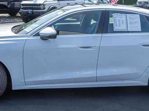 Used 2025 Audi A5 2.0T Premium w/ Convenience Package AWD/4WD image 2