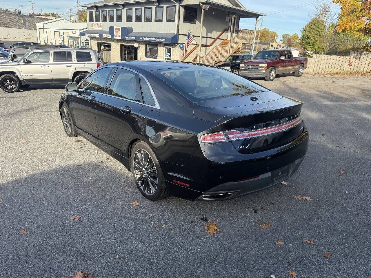 Used 2014 Lincoln MKZ AWD image 7