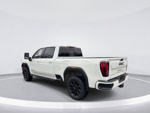 Certified 2023 GMC Sierra 2500 AT4 w/ AT4 Preferred Package image 6