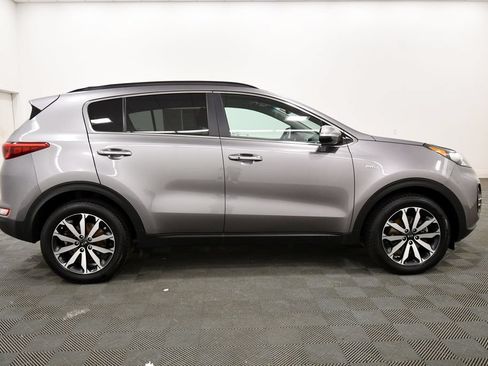 Used 2018 Kia Sportage EX w/ EX Technology Package AWD/4WD image 9