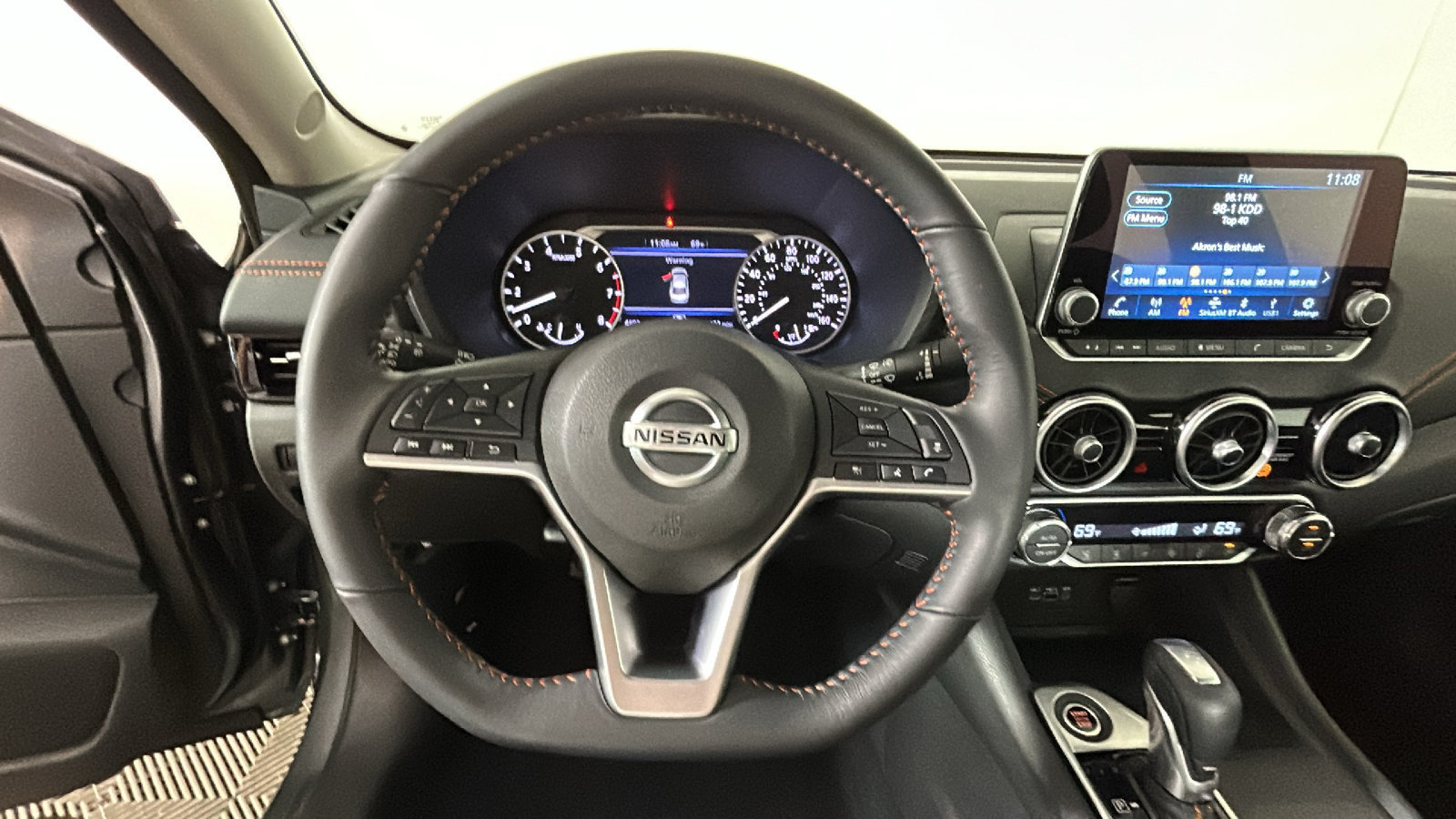 Used 2023 Nissan Sentra SR FWD image 18