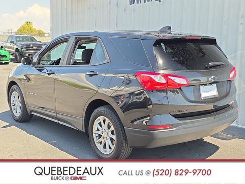 Used 2020 Chevrolet Equinox LS w/ LS Convenience Package FWD image 5