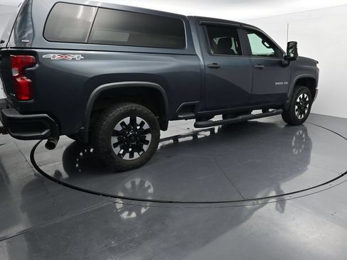 Used 2020 Chevrolet Silverado 2500 Custom w/ Custom Value Package AWD/4WD image 8