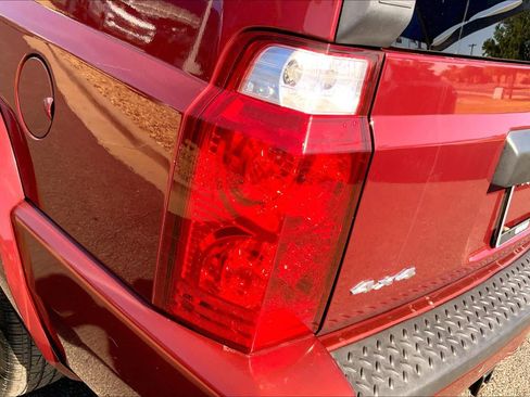 Used 2007 Jeep Commander Sport image 27