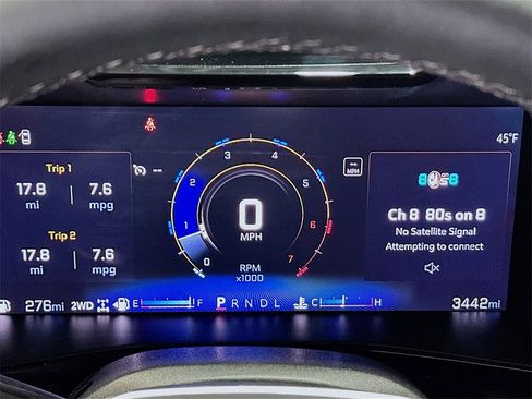 New 2024 Chevrolet Colorado LT w/ LT Convenience Package II image 13