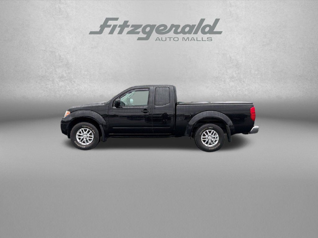 Used 2014 Nissan Frontier SV w/ SV Value Truck Package AWD/4WD image 5