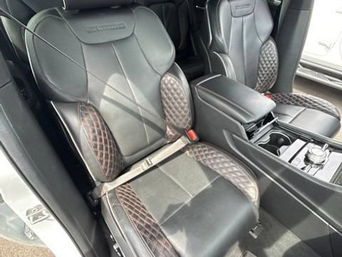 Used 2022 Jeep Grand Cherokee Summit w/ Luxury Tech Group V AWD/4WD image 33