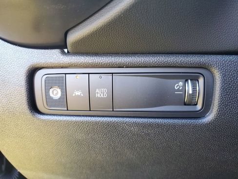 New 2026 Chevrolet Equinox EV LT image 21