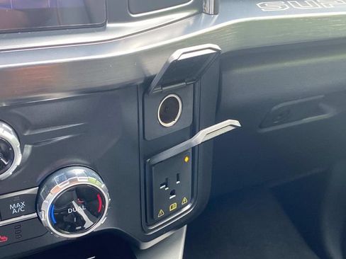 Used 2025 Ford F250 Lariat w/ Lariat Ultimate Package AWD/4WD image 26
