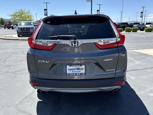 Used 2017 Honda CR-V Touring image 6