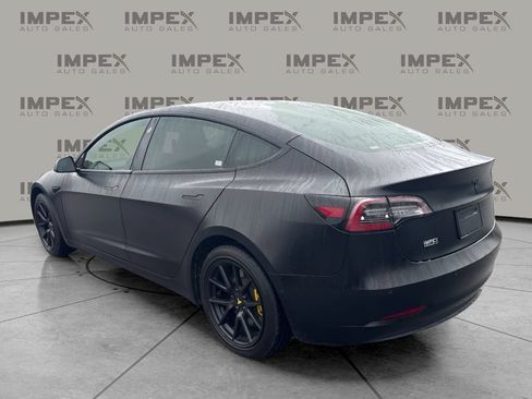 Used 2022 Tesla Model 3 Long Range AWD/4WD image 2