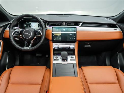 New 2026 Jaguar F-PACE R-Dynamic S AWD/4WD image 18